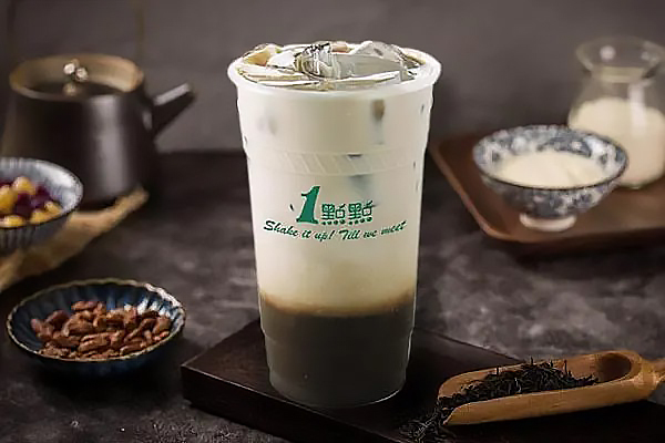 一点点奶茶店加盟费是多少，我想开一点点奶茶店加盟费用多少？