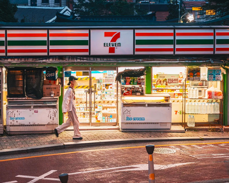 711便利店加盟条件及费用，开一个711便利店加盟费多少钱